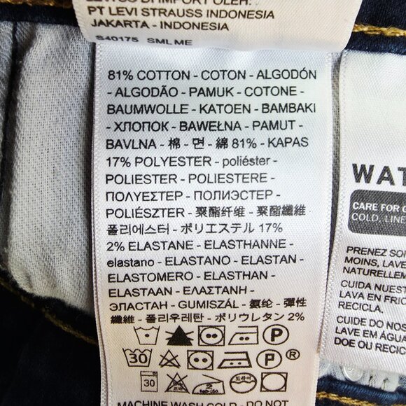 Levis Size 26X32 Womens 721 High Rise Skinny Blue Denim 5 Pocket Logo Tag Jeans - Picture 7 of 14